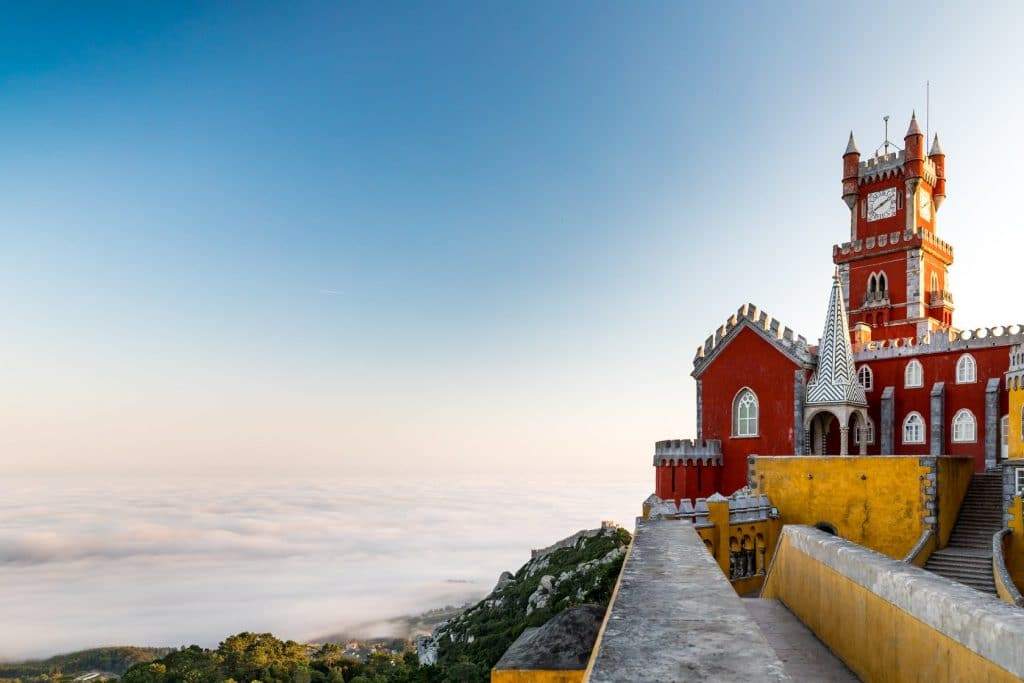 Palácio da Pena tra le nuvole